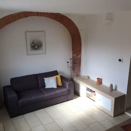 La Chientina Apartament *